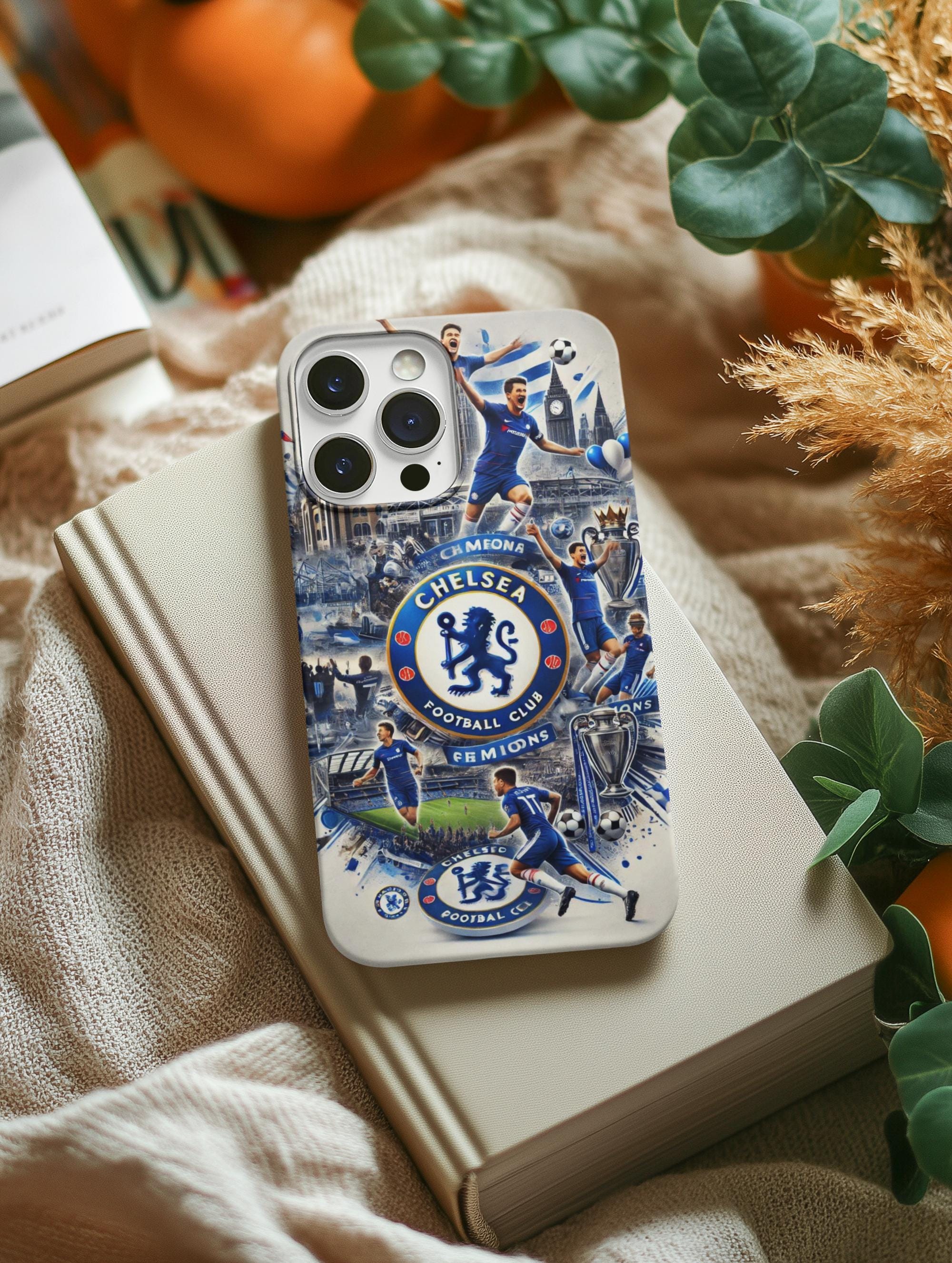 Cover In Legno Iconic Puzzles Per IPhone 14 Plus – Custodia Chelsea FC, Ecosostenibile, Design Esclusivo - 3