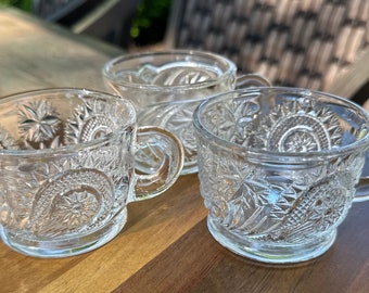 Vintage Set of 3 (three) LE Smith Glass Pinwheel and Stars Punch Cups