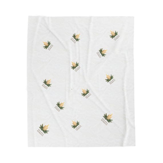 Peaceful Moments Candle Velveteen Plush Blanket | Pine Sprig Holiday Decor