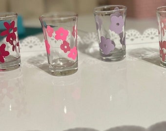 Flower Shot Glasses~ Set of Four ~ Cute shot glass set ~ custom colors