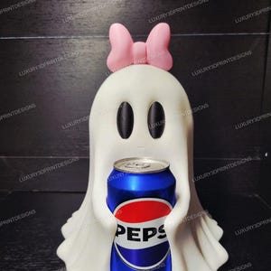 Support de canette de coca Ghost Girl imprimé en 3D : décoration de fête d'Halloween