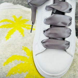 &quot;Mes voluptueux&quot; satin laces (pair) |Shoelaces