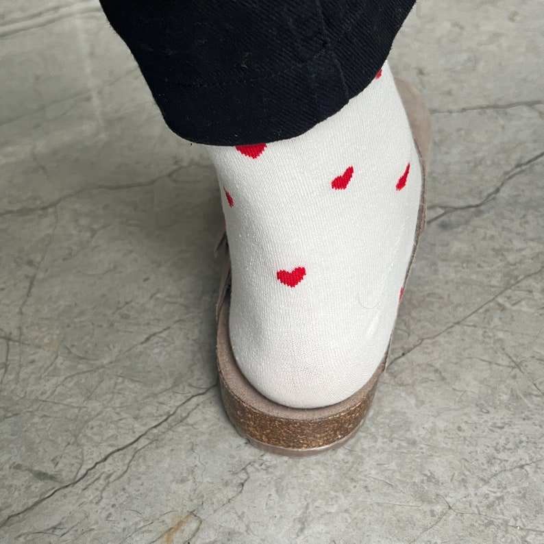Mes p'tites chaussettes coeurs d'Amour spéciales Saint-Valentin/la paire/2 coloris image 4