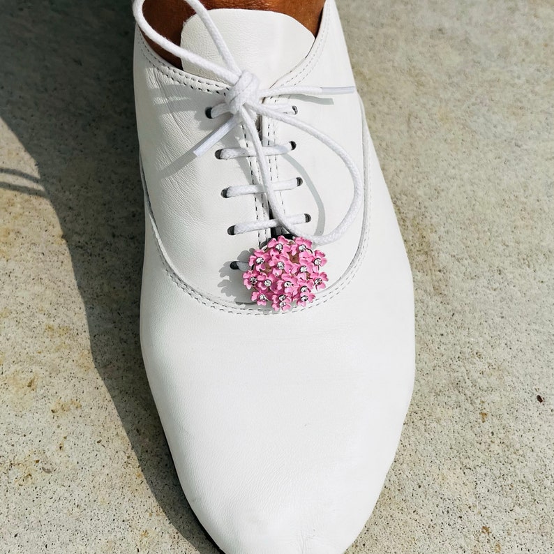 bijoux de chaussures bouquet de fleurs roses charms shoeslaces.fr