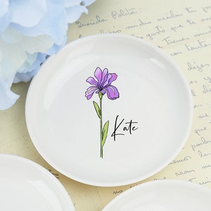 Personalized Birth Flower Ring Dish with name,Wedding Ring Dish,Jewelry Dish,Wedding Engagement Party Trinket Dish,Birthday Gift for Friend