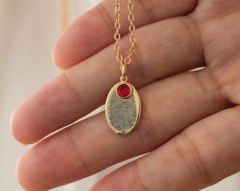 Tiny Oval Fingerprint Necklace,Dainty Fingerprint Pendant,Birthstone Necklace,Loved One's Fingerprints Jewelry,Memorial Gift,Christmas Gift