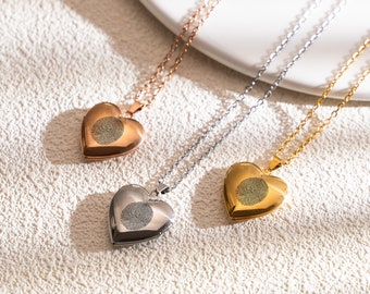 Heart Shape Photo Locket Fingerprint Necklace,Fingerprint Pendant,Picture Locket Necklace,Christmas Gift,Loved One's Fingerprints Jewelry
