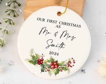 Personalised First Christmas as Mr & Mrs, 1st Christmas Married Bauble, Christmas Gift for Couples with Wrapped Box, Hanging Keepsake Gift