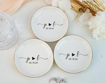 Initial Name & Date Ring Holder, Custom Ring Dishes, Wedding Gifts for Couple, Bride Jewelry Tray, Anniversary Gift for Wife, Bridal Shower