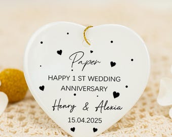 Decorazione personalizzata per il primo anniversario: regalo ricordo in ceramica