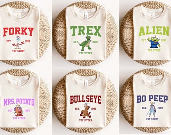 Camiseta de personajes de Toy Story de Disney Pixar, creada en 1995, camiseta familiar de Disneyland, Buzz Lightyear, Woody, Jessie, Slinky, Aliens, Bo Peep, Forky