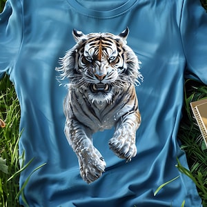 Majestic Tiger Shirt, Graphic T-shirt, Tigers Spirit Tee, Tiger Lover Shirt, Wildlife Tshirt, Adventure Shirt, Nature Lover Shirt, Wild Cats