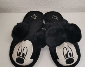 Pantuflas Mickey Mouse talla 38/39