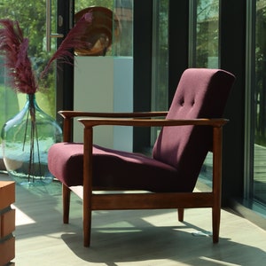 Mid Century Wollsessel Pflaumenholz, 1960er Jahre, Lounge Chair aus Holz Wohnzimmer Mid Century Design