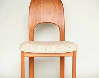Original Vintage Stühle Dänische Stühle Teakholz Esszimmerstühle mit Wollstoff Skandinavisches Design