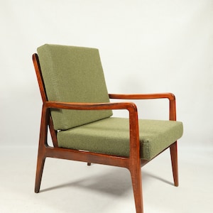 Mid-Century Armchair Vintage Green Boucle Cushion Wooden Lounge Chair, 1980s