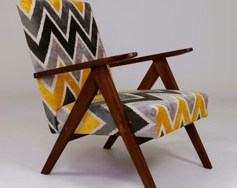 Fauteuil vintage jaune, tissu jacqudard, chaise longue en bois design scandinave
