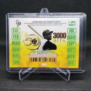 Roberto Clemente #21 Pittsburgh Pirates ¡Nueva Memorabilia Puerto Rico 2023 Marbete Tarjeta de béisbol de registro de vehículo Mint!