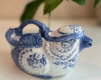 Small Chinese Bird Teapot, Blue and White Pottery