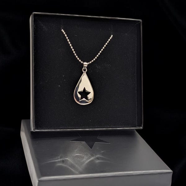 Conan Grey and Olivia Rodrigo Necklace - Etsy