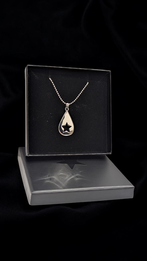 Silver 925 Teardrop and Star Pendant Necklace Ball Chain Cute