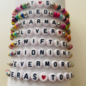 Pulsera con nombre personalizado: Pulsera de la amistad con cuentas personalizada