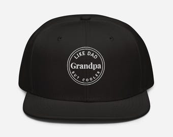 Dziadek jak tata, ale fajniejsza czarna czapka typu snapback