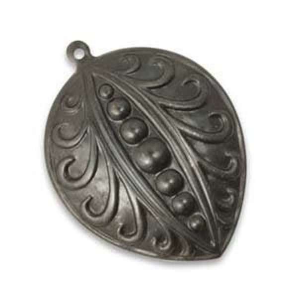 2 Pcs Vintaj Open Pea Pod Pendant in Arte Metal Black