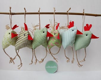 Adornos de tela con forma de pollo, juego de 6, decoración de granja para primavera y Pascua, para colgar o colocar sobre la mesa.