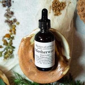 Motherwort  Tincture, Organic Motherwort Extract, Herbal Tincture, Organic Tincture, Herbal extract