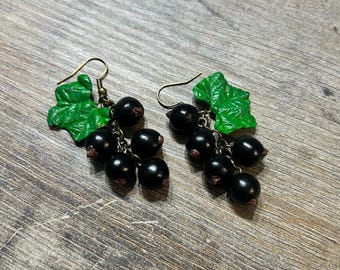 Blackcurrant earrings, fruit earrings, forest fruit jewelry, black earrings, polymer clay jewelry, berry earrings, Fimo jewelry