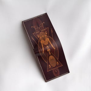 Handgefertigte Leder Geldbörse - Sacred Pharao Design - Einzigartiges Geschenk für Ihn - Elegante Reise Geldbörse - Personalisierte Leder Accessoires