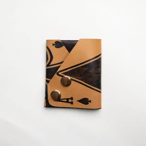 Ace of Spades Design fait main en cuir minimaliste porte-cartes - portefeuille minimaliste - porte-cartes de visite - porte-cartes unisexe