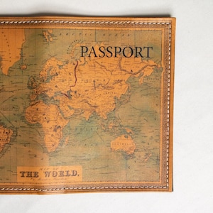 Funda para pasaporte con motivos de mapas - Billetera de viaje - Estuche para pasaporte - Accesorios de viaje - Billetera de cuero hecha a mano