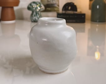 Vase en céramique funky - Vase en céramique esthétique - Vase à fleurs asymétrique - Jolie décoration intérieure - Vase en céramique bancal - Articles ménagers esthétiques