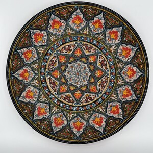 ウズベキスタン伝統模様の装飾皿 直径約37cm ウズベキスタンの伝統的なお皿2枚セット - メルカリ