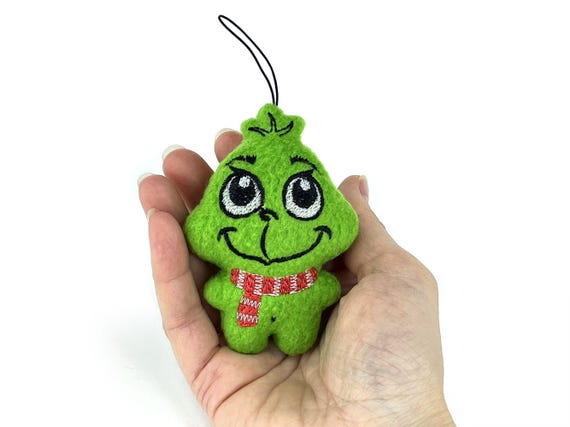 Grinch Plush Toy Machine Embroidery Design – DIY ITH Toy – plush keychain – bag charm – 5 Sizes – Instant Download