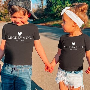 Mickey Mouse Shirt, Mickey & Co Shirt, Disneyland Shirt, Disneyworld Shirts, Disney Family Shirts, Comfort Colors Shirt, mickey mouse,130394 zdjęcie 4