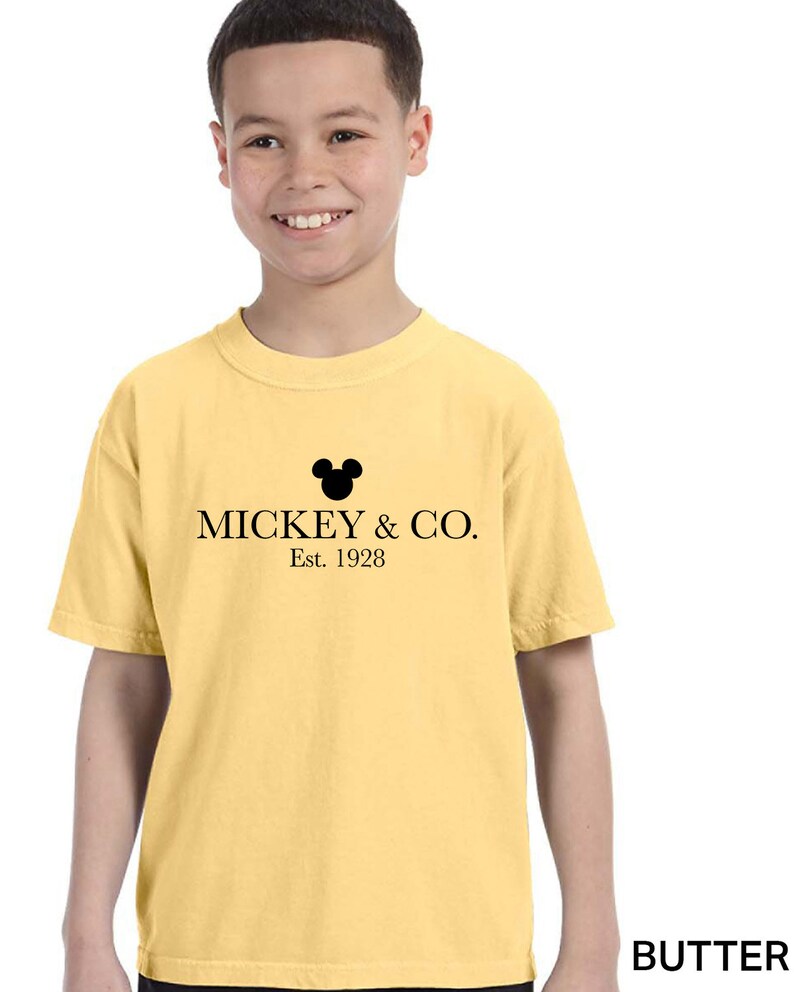Mickey Mouse Shirt, Mickey & Co Shirt, Disneyland Shirt, Disneyworld Shirts, Disney Family Shirts, Comfort Colors Shirt, mickey mouse,130394 zdjęcie 2