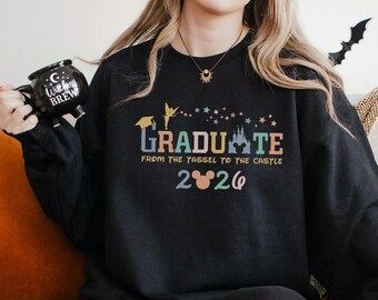 Sudadera de graduación de Disney 2026, sudadera con capucha "Graduado de la Borla al Castillo 2026", sudadera con cuello redondo de Mickey Graduado, sudadera con capucha para graduados 134391