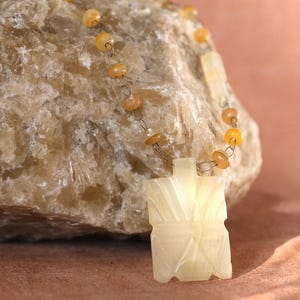 Aztec Mayan white onyx tribal man pendant necklace Mexico