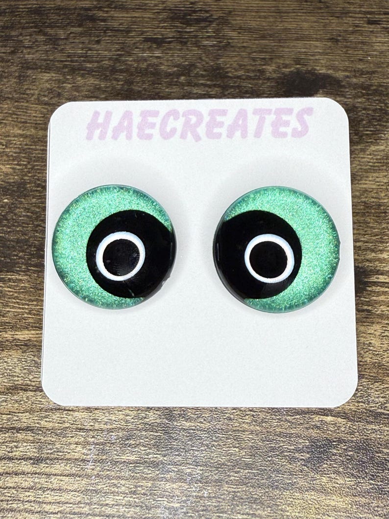 Hand-Painted Safety Sinker Eyes Sparkle Green