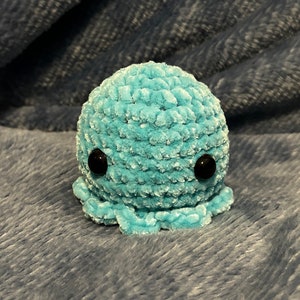 Crochet Octopus Plushie: Kawaii Amigurumi Stuffed Sea Creature