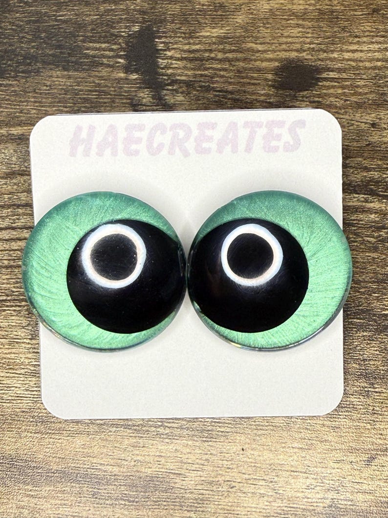 Hand-Painted Safety Sinker Eyes Solid Green