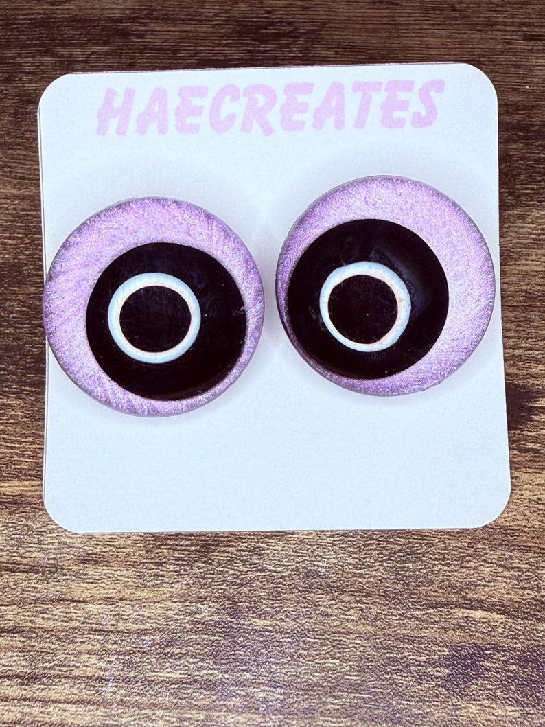 Hand-Painted Safety Sinker Eyes Lilac