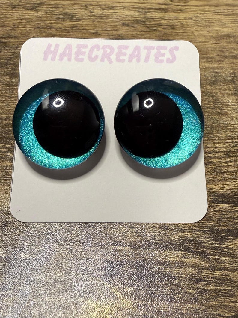 Hand-Painted Safety Sinker Eyes Teal