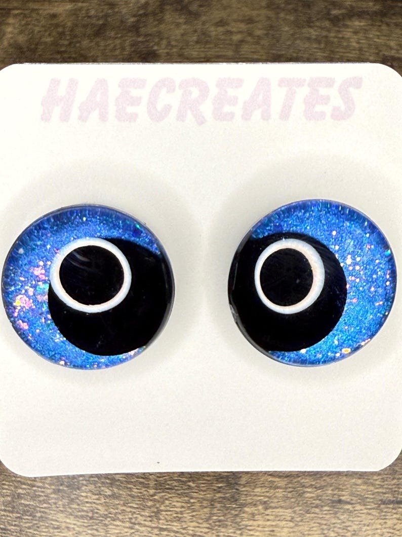 Hand-Painted Safety Sinker Eyes Ocean Blue
