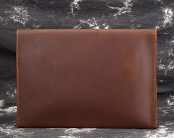 Deep Brown Cowhide Men's Leather Wallet - Youthful and Sophisticated