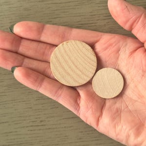 100 Wood Coins Blank Wood Disc Circle Wooden Chip Token for Reward Chart Kid Crafting Supplies Wood Engraving Blank Easter Egg Token Bulk