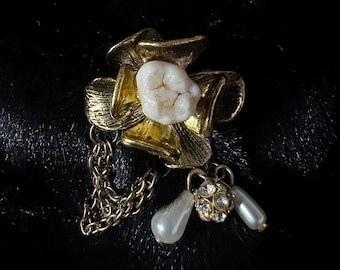 Real human tooth vintage flower ring,  human tooth vintage ring, human tooth jewelry, tooth jewelry, vintage ring